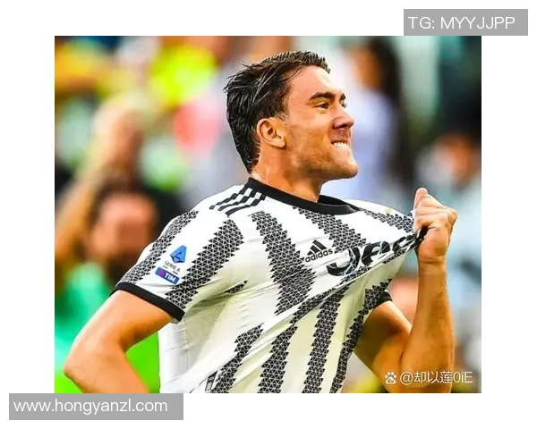 重庆足球队比赛经验引发热议球迷对战术选择和球员表现各执己见